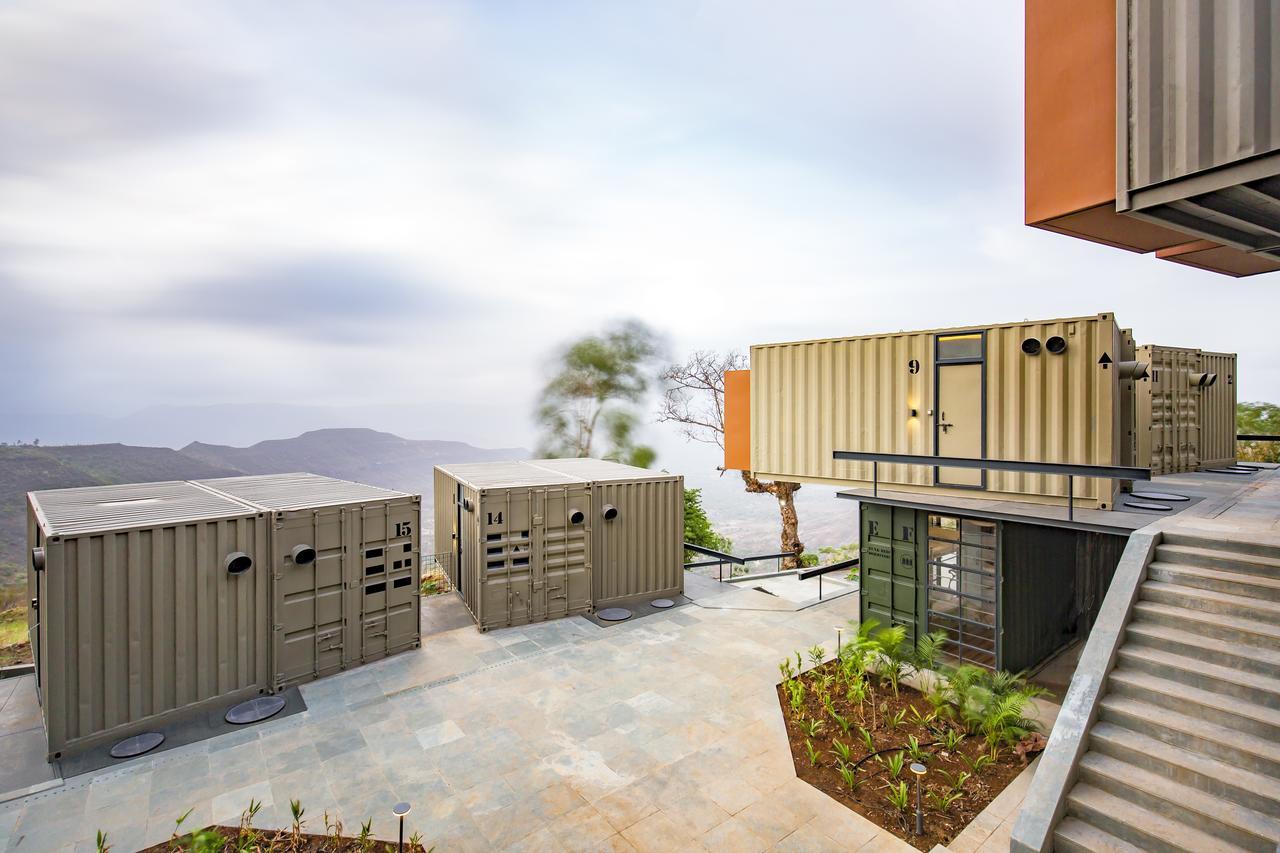 Zostel Plus Panchgani Bagian luar foto